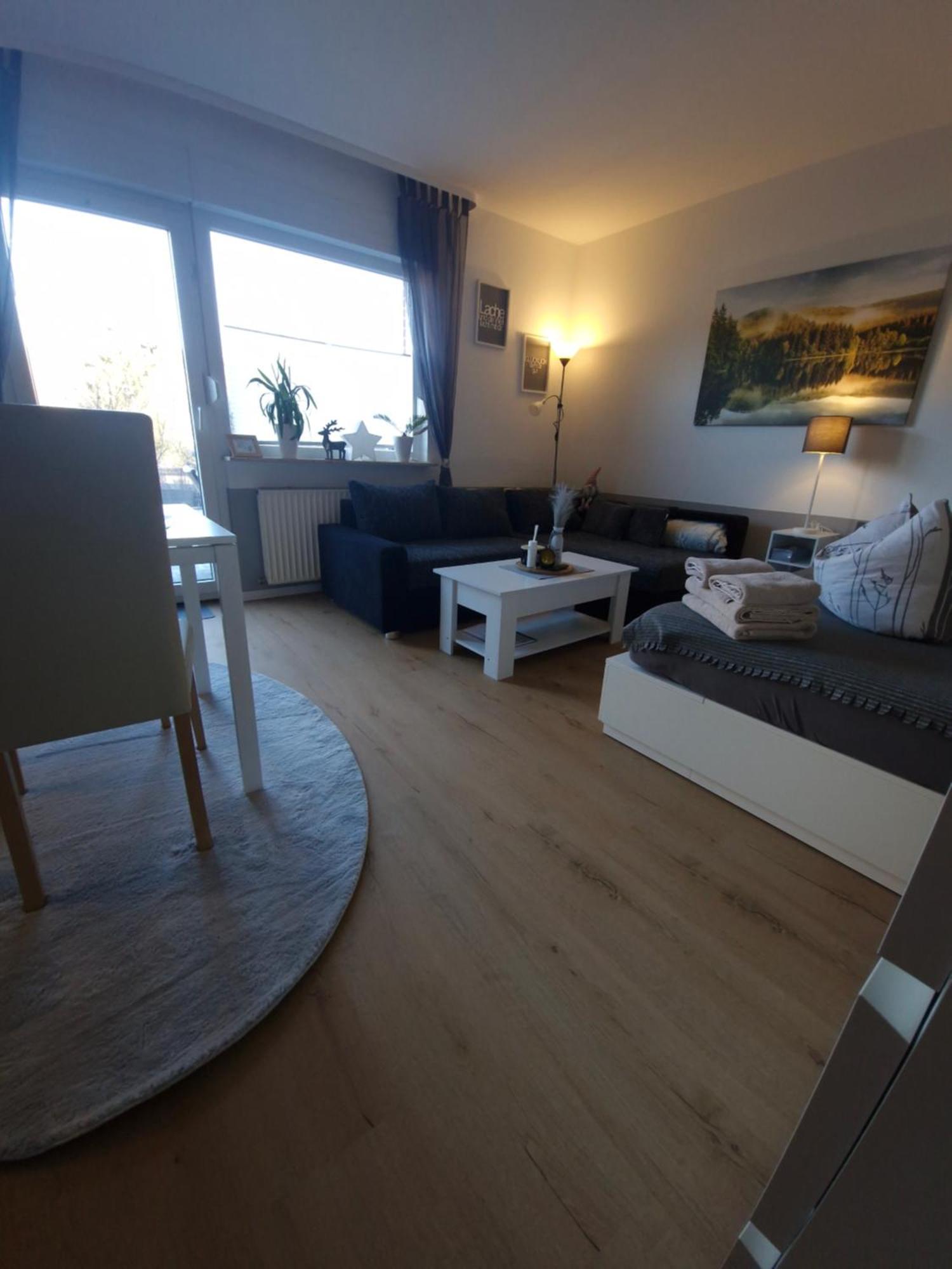 Apartment Mit Garten 巴特劳特堡 外观 照片
