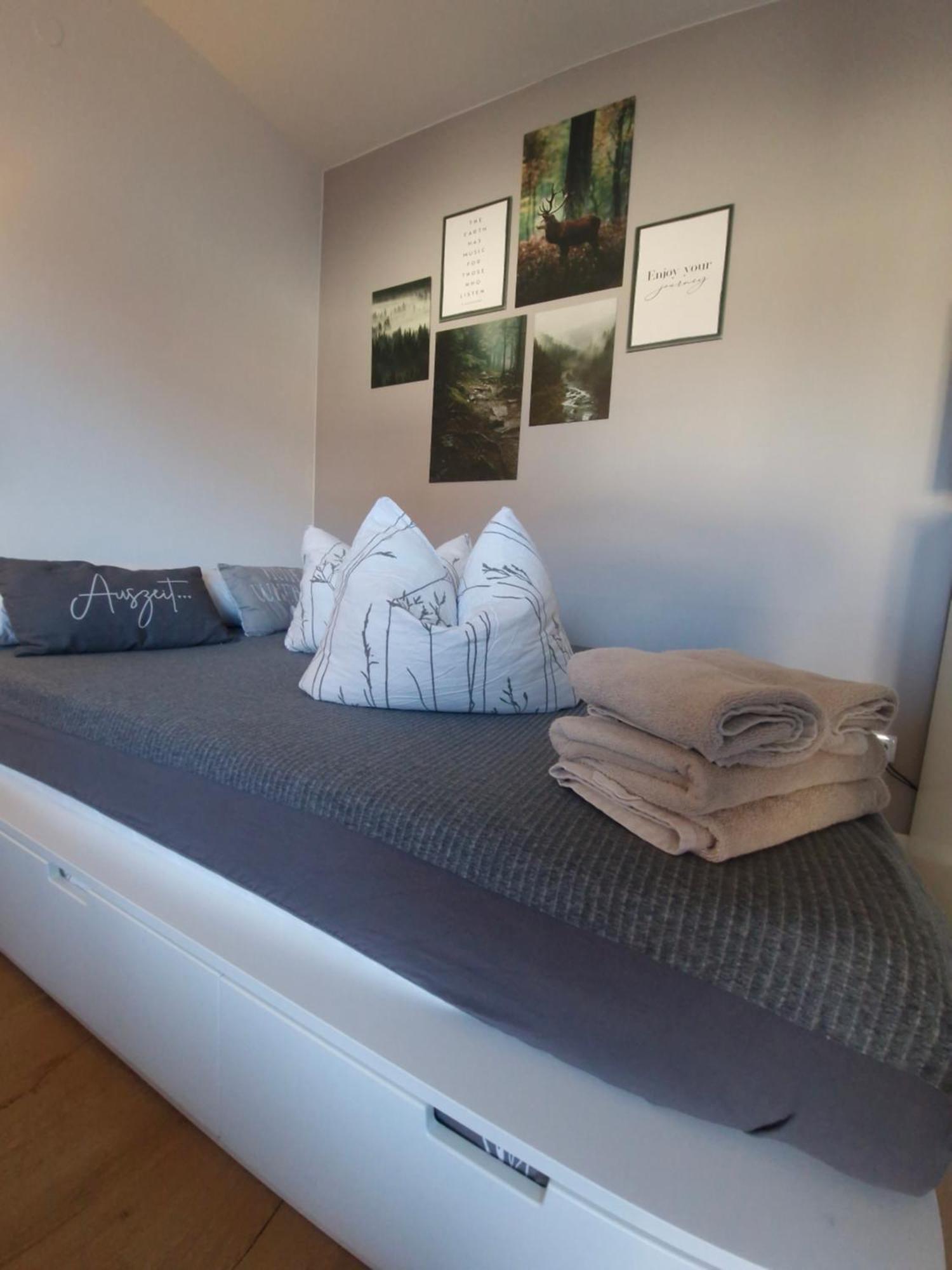 Apartment Mit Garten 巴特劳特堡 外观 照片